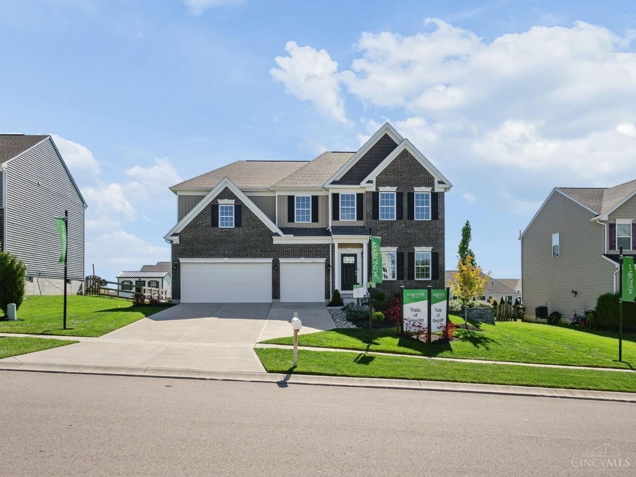 3301 Greycliff Trl