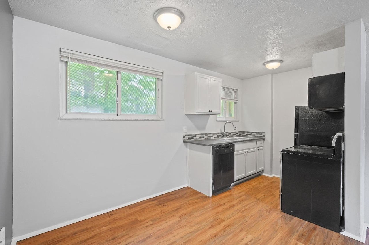 2634 Stanton Ave #2 - Photo 6 of 18