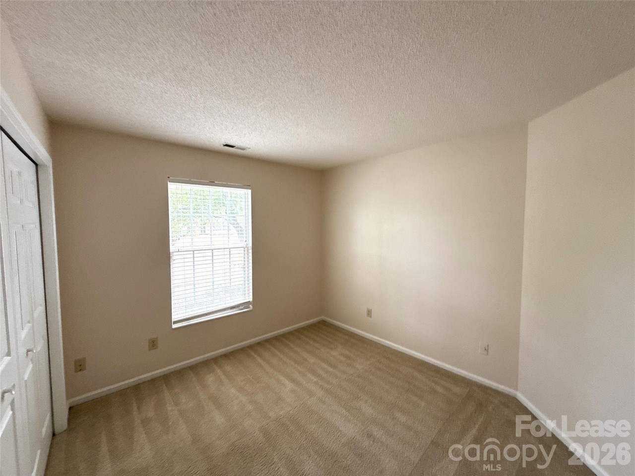 14520 Sapphire Ln - Photo 6 of 20