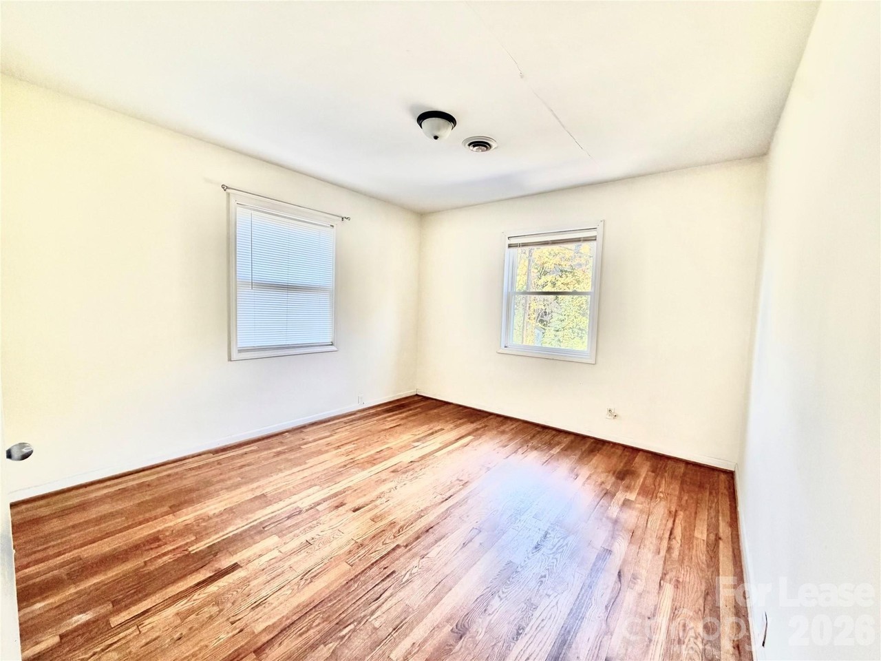 602 Cherry St - Photo 6 of 11