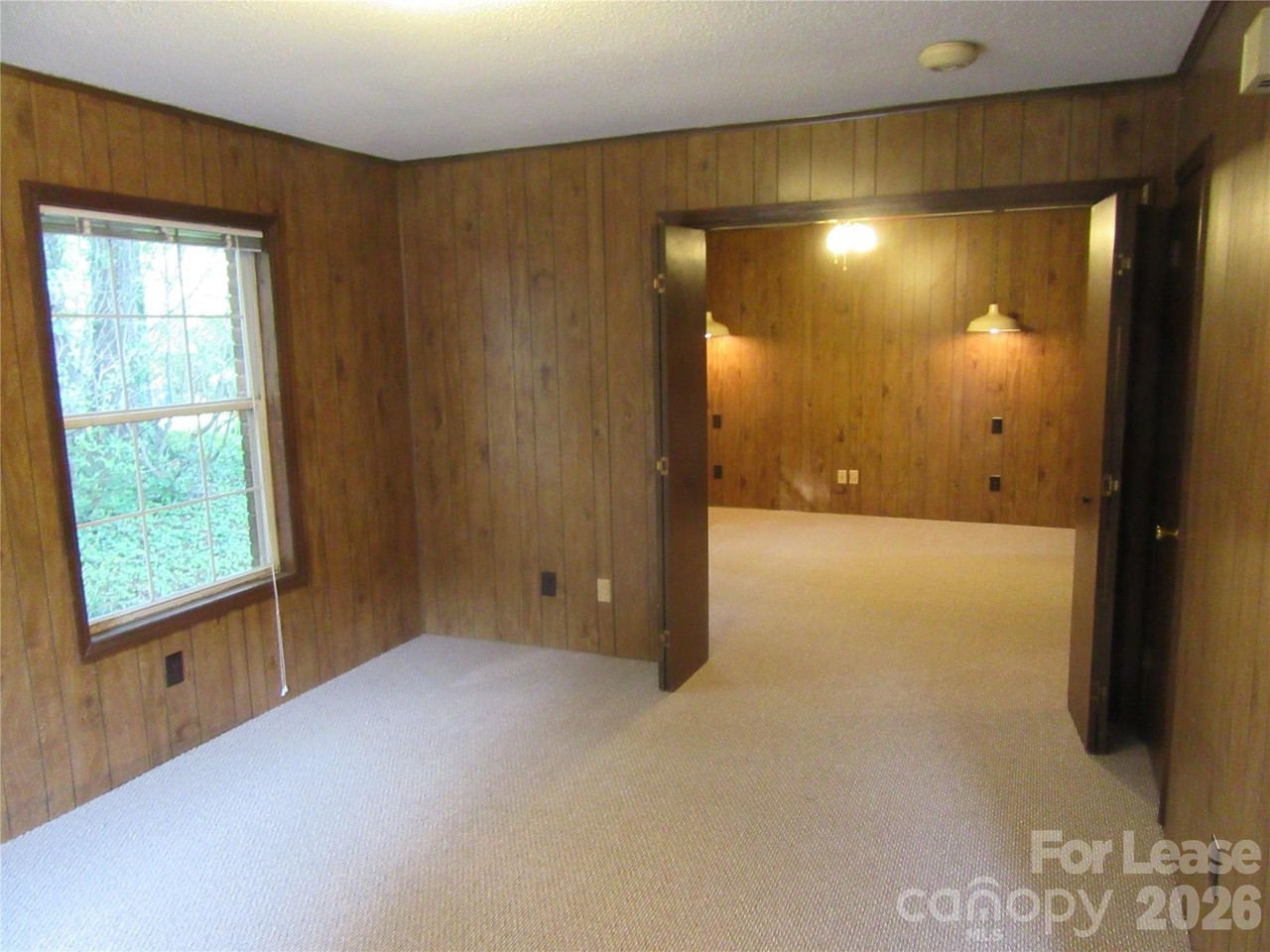 1300 Lomax Ave #D - Photo 3 of 11