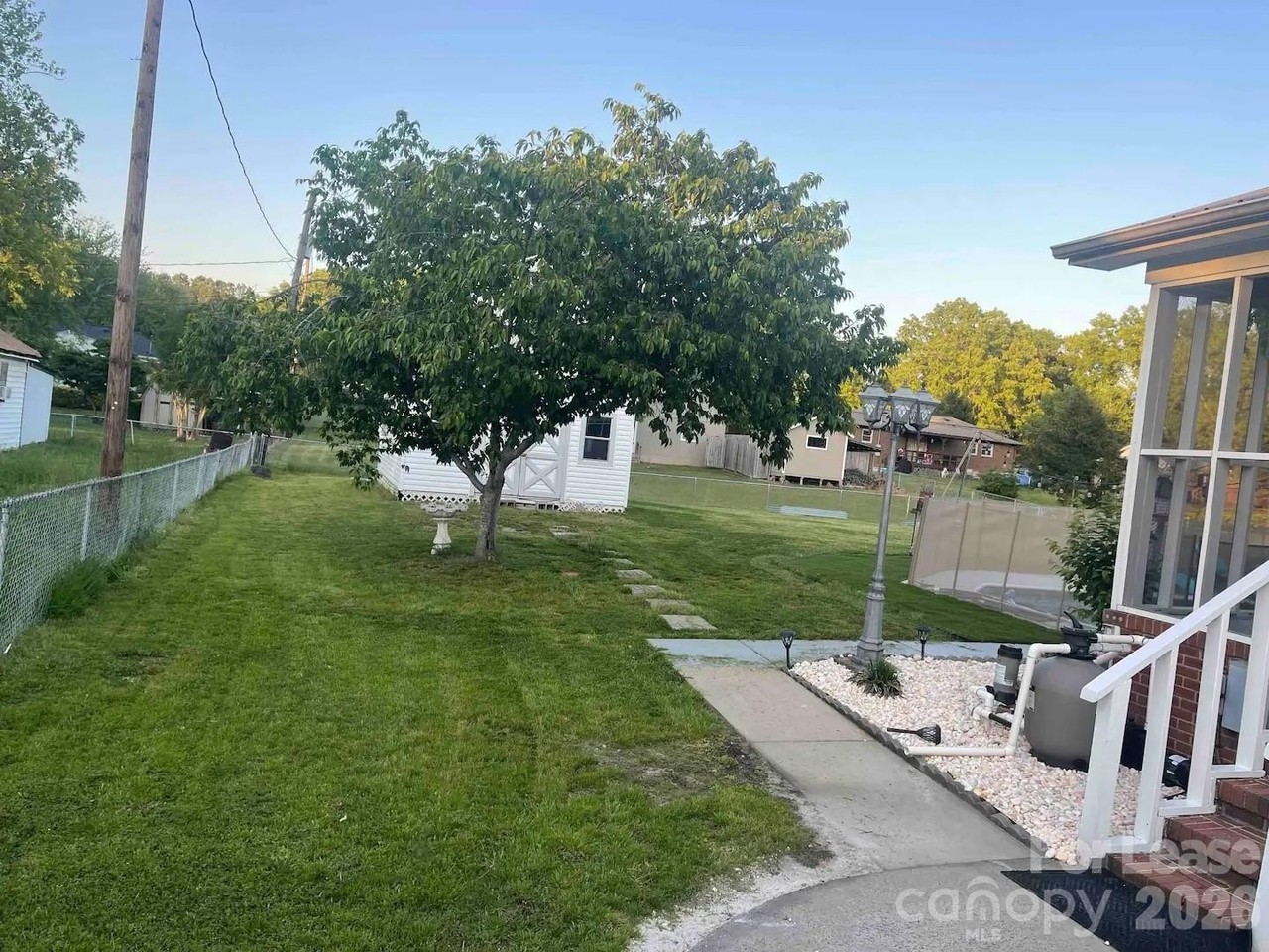 3117 Smith Farm Rd - Photo 4 of 29