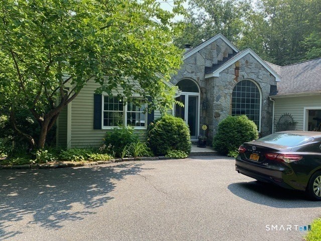 177 W Hyerdale Dr