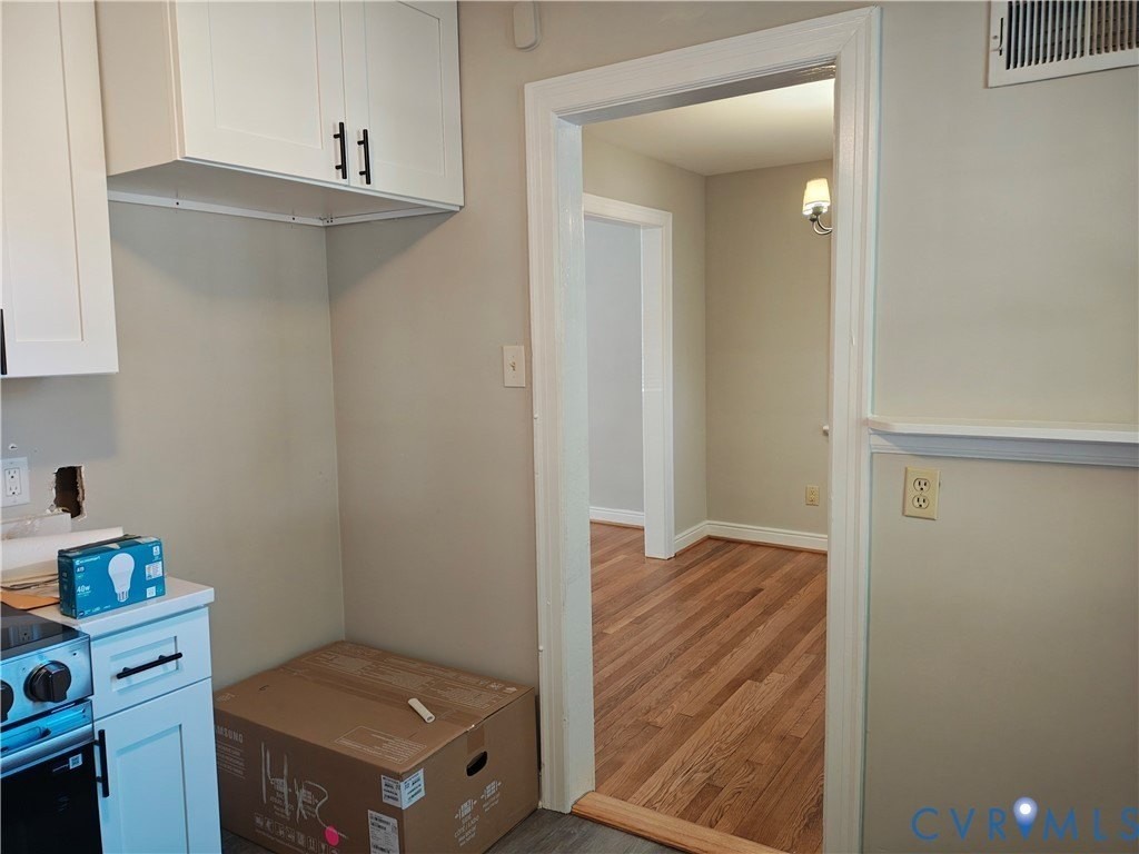 4706 Cutshaw Ave - Photo 7 of 23