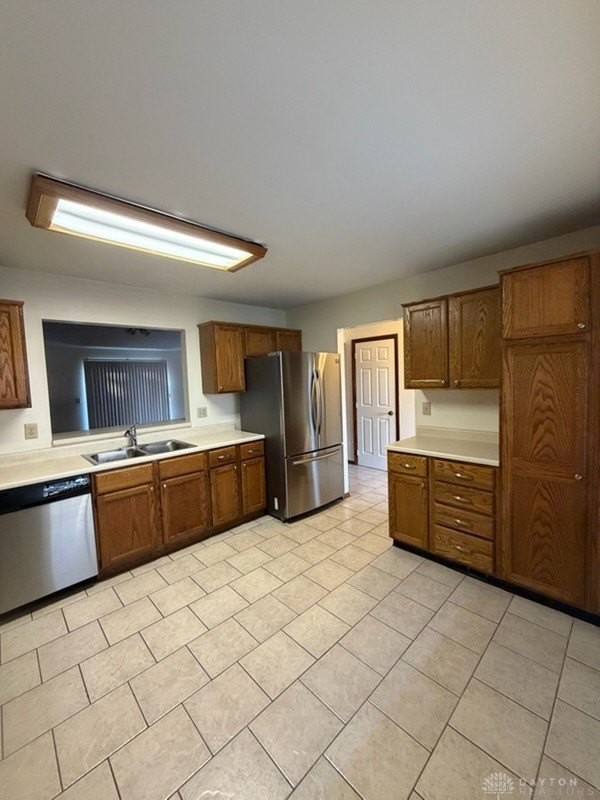 6644 Rolling Glen Dr - Photo 7 of 17