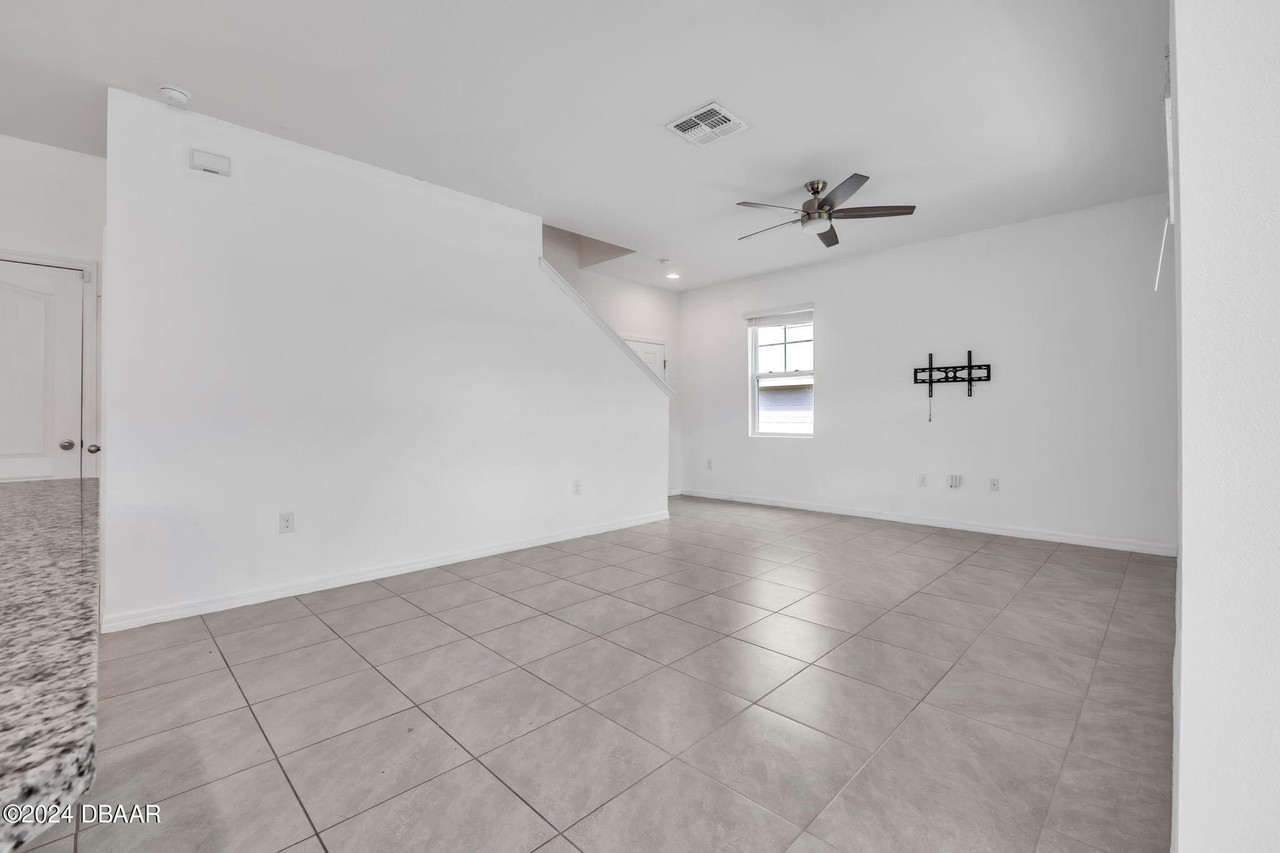 1614 Pham Dr - Photo 6 of 34