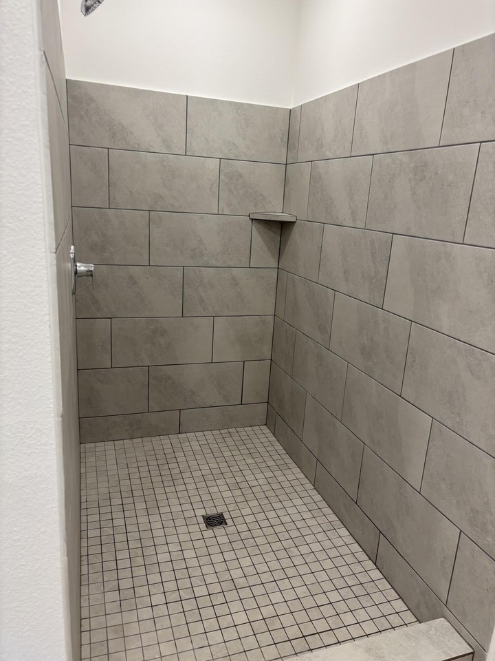 38 Free Point Circle - Photo 5 of 12