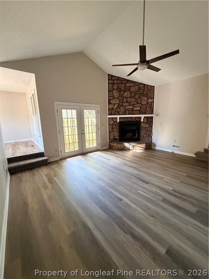 7004 Maracay Ct - Photo 4 of 24