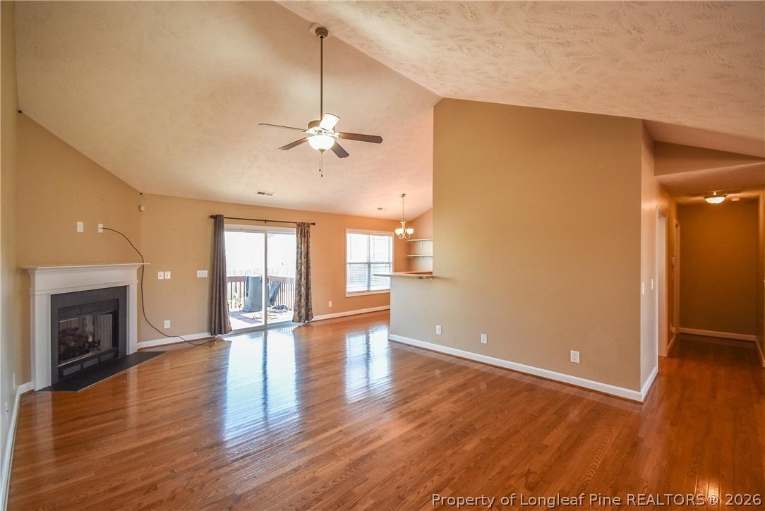 45 Eisenhower Ct - Photo 2 of 35