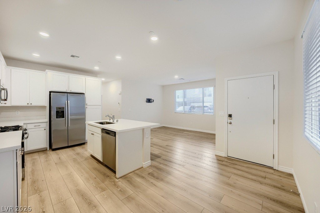 1547 Eva Crossing Pl - Photo 6 of 34