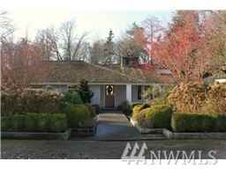 8055 45th Ave NE - Photo 2 of 19