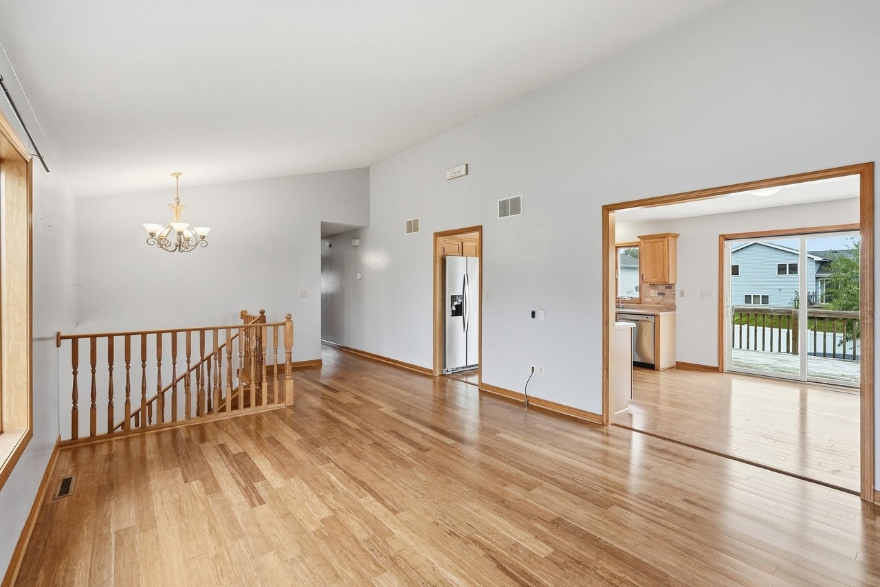 7420 W 92nd Ave - Photo 6 of 26