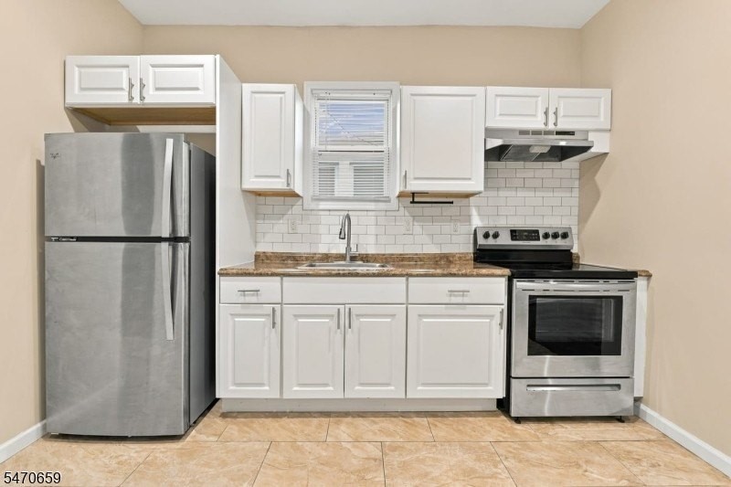 254 Summer Ave #1 - Photo 6 of 32