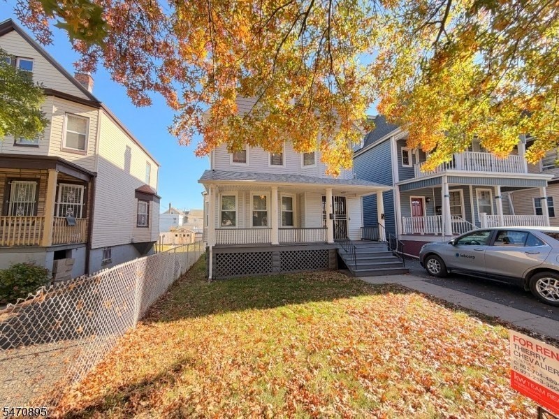 62 Sanford St #1 - Photo 2 of 13