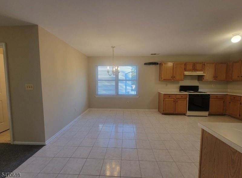 220B Franklin Ave #B - Photo 7 of 15