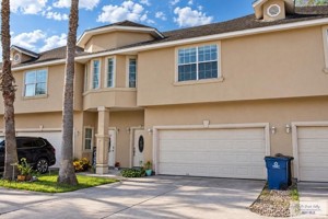 featured image of 142 Country Club Rd #A3