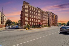 6045 Kennedy Blvd E #E4 - Photo 1 of 1