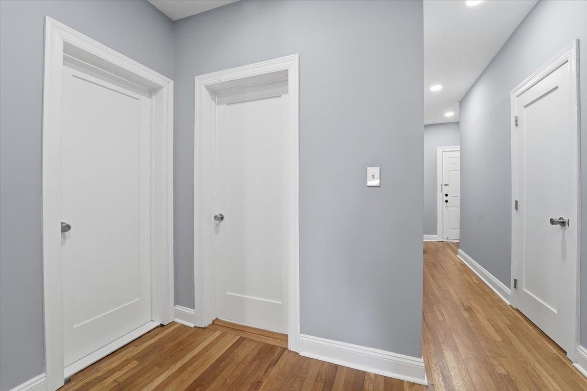 6045 Kennedy Blvd E #E4 - Photo 4 of 24