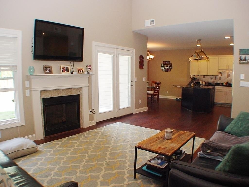 195 Pinebranch Ct - Photo 6 of 29