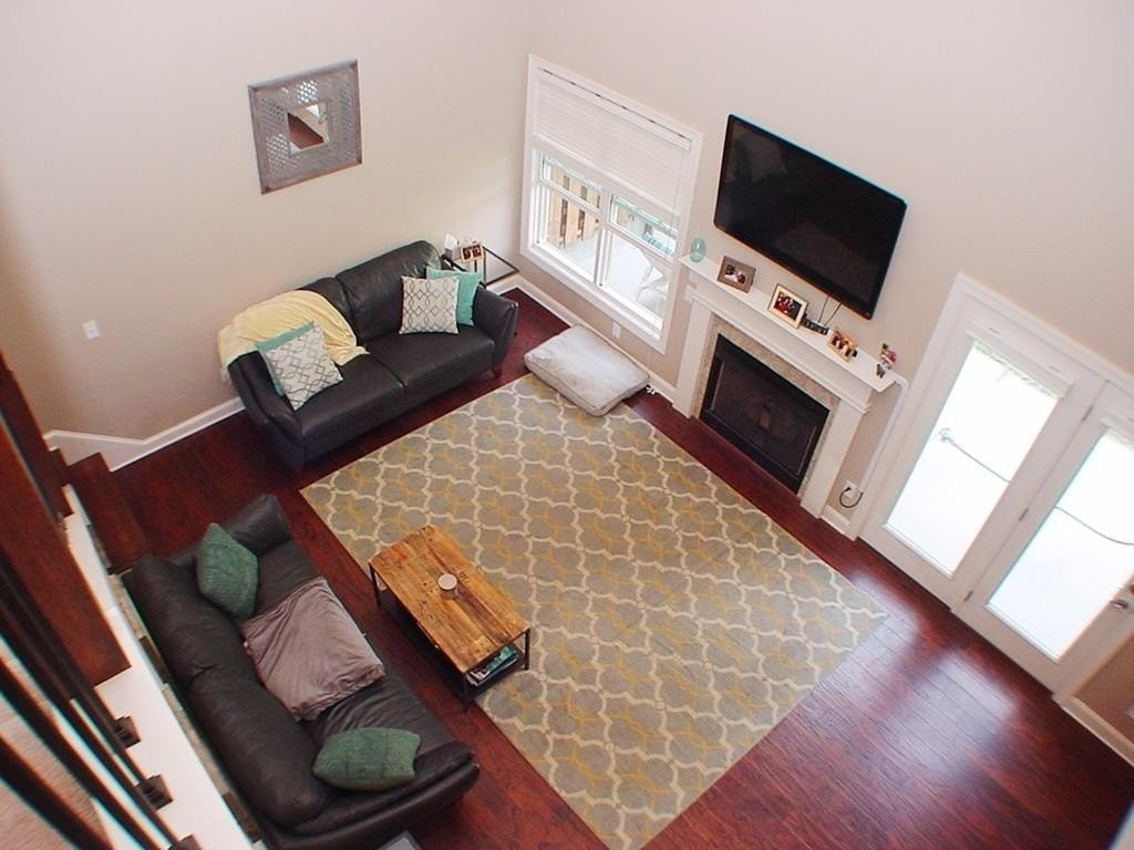 195 Pinebranch Ct - Photo 7 of 29