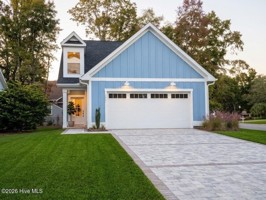 featured image of 1661 Greenside Ct Sw