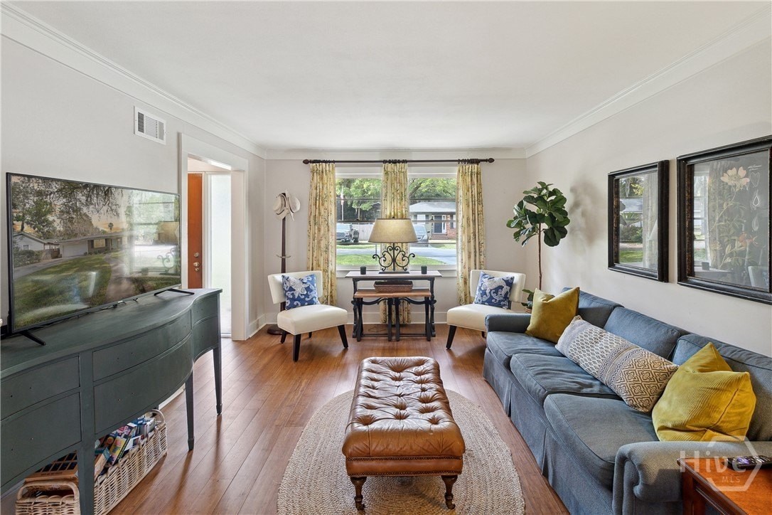 32 Romney Pl - Photo 6 of 50