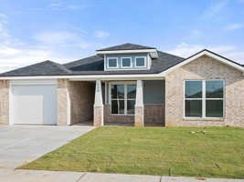 featured image of 305 E 24th St