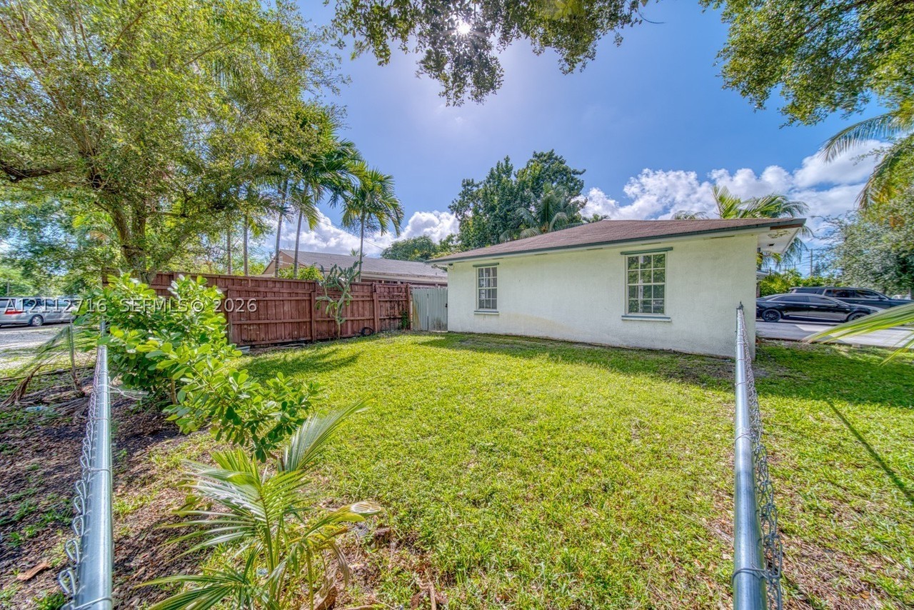 9745 Nw 5th Ave #9747 - Photo 3 of 21