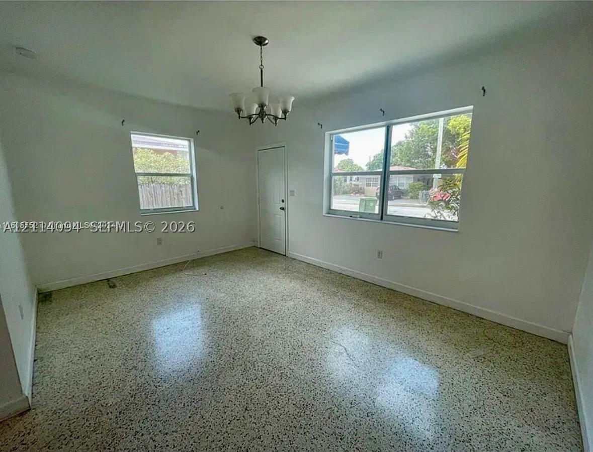 3665 Sw 26th Ter #B - Photo 3 of 6
