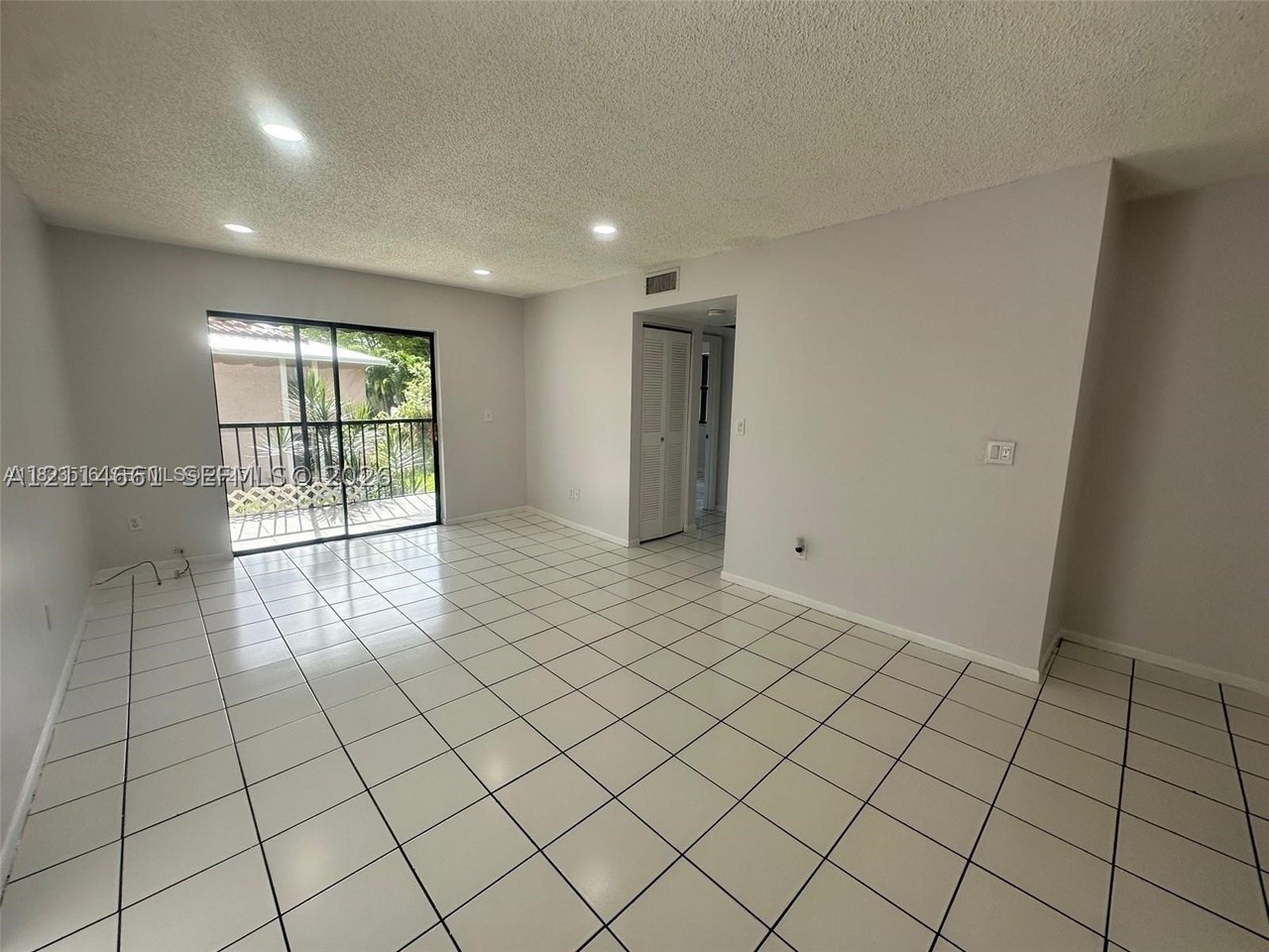 9808 Hammocks Blvd #204-23 - Photo 3 of 29