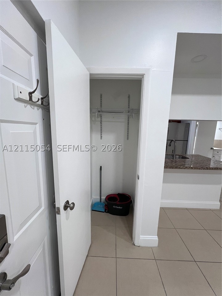 17500 Nw 67th Ct #H19 - Photo 5 of 25