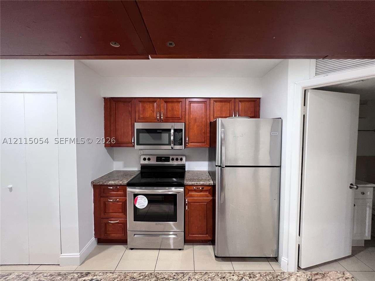17500 Nw 67th Ct #H19 - Photo 7 of 25