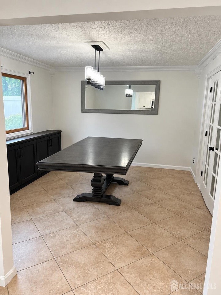 58 Hale Ct - Photo 6 of 30
