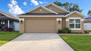 featured image of 8444 Fort Clinch Ave