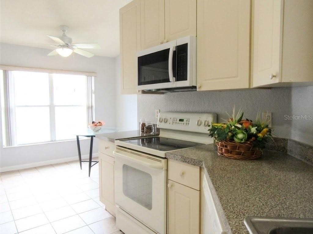 3002 Conner Ln - Photo 3 of 13