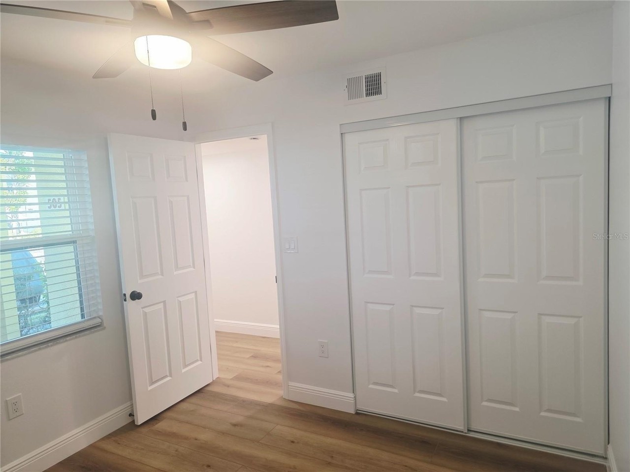 6125 113th St #505 - Photo 4 of 27