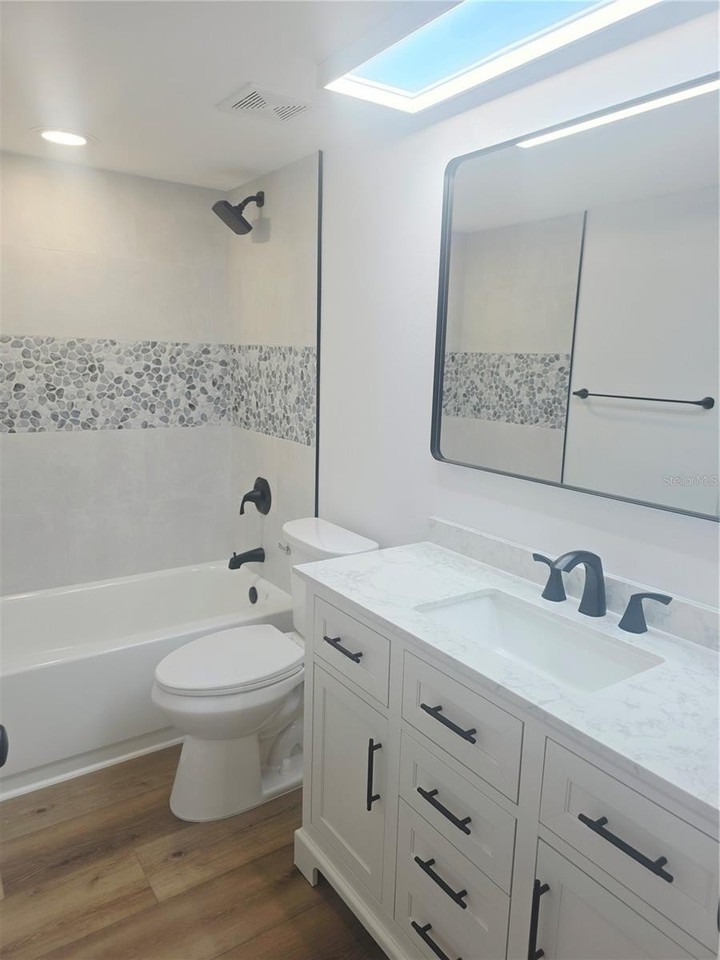 6125 113th St #505 - Photo 6 of 27
