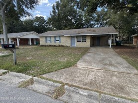 207 Walnut Dr - Photo 1 of 1