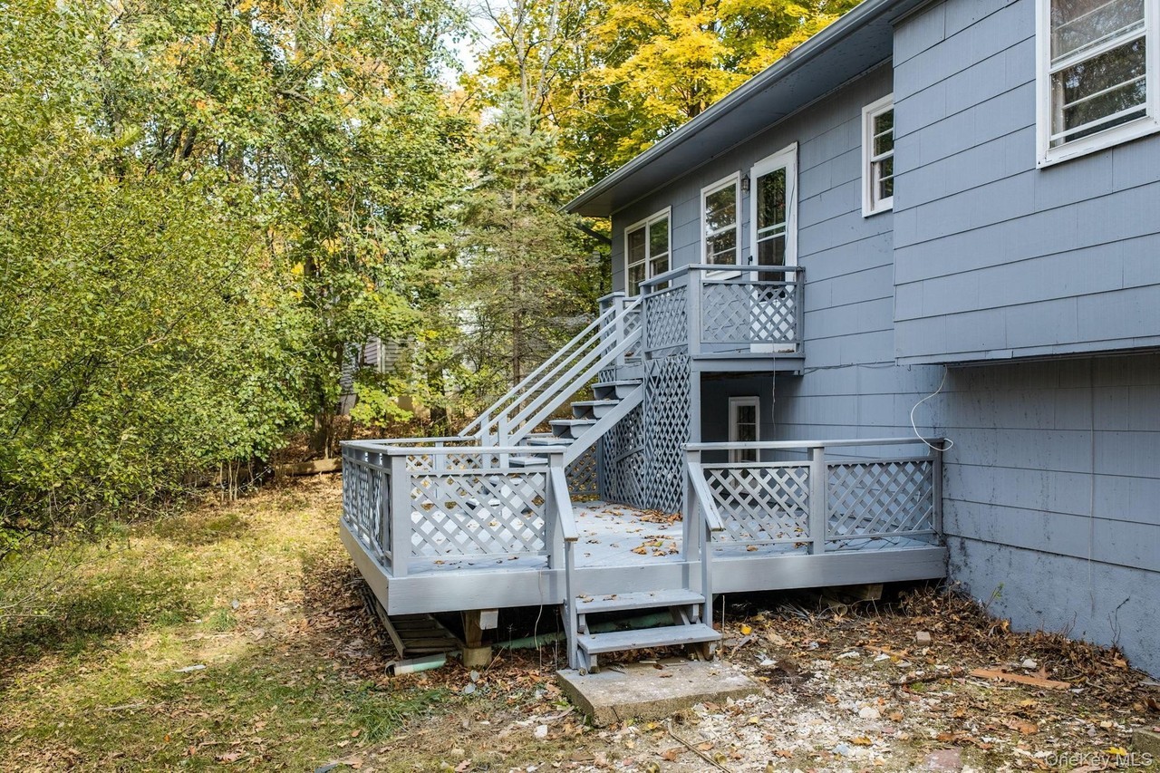 20 Mcgill Rd - Photo 5 of 36