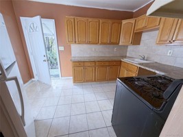 featured image of 85 Longdale Ave #2