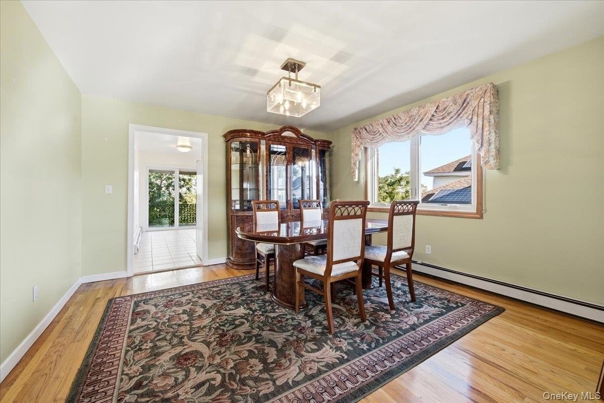 98 Staunton St #1 - Photo 5 of 15