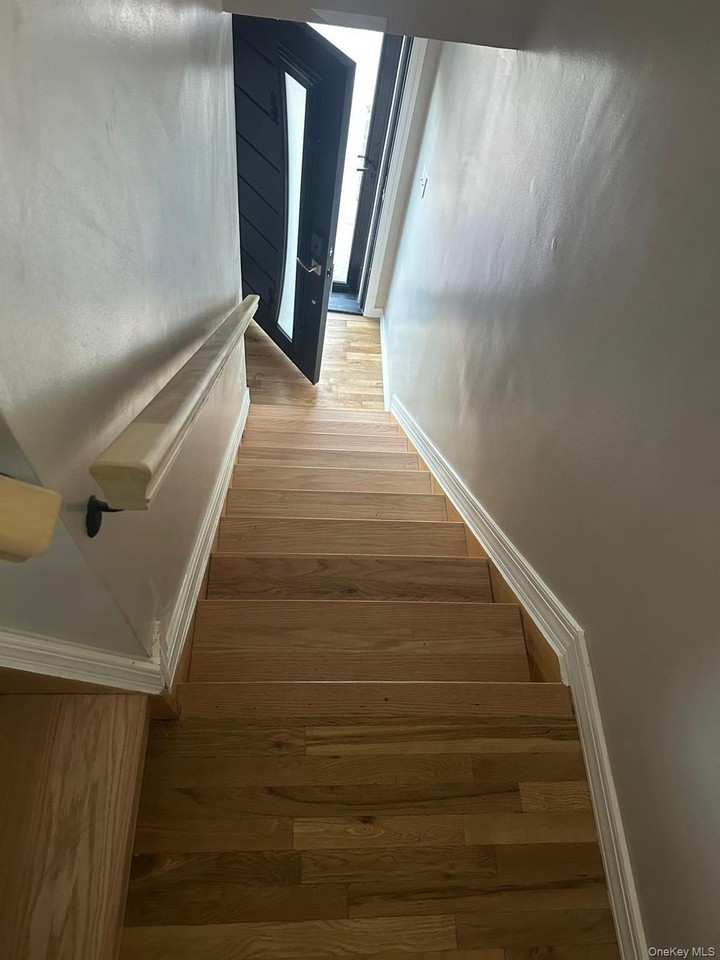 14708 235th St #2 - Photo 5 of 19