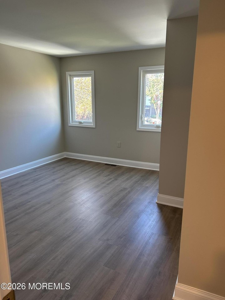 136 Tangerine Dr - Photo 7 of 12