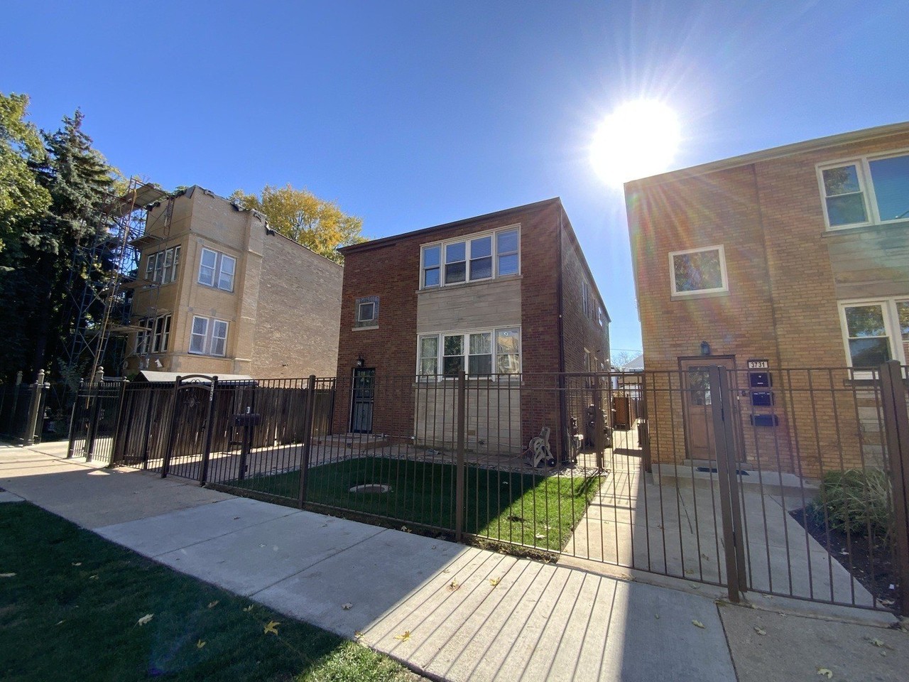 3727 W Wilson Ave #2 - Photo 2 of 15