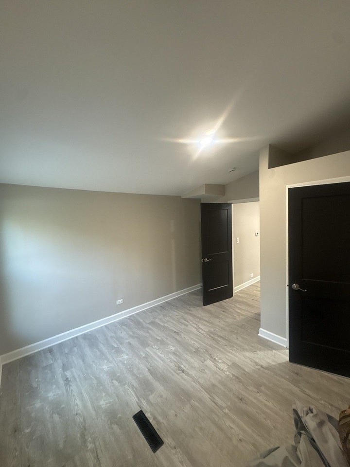 38466 N Drexel Blvd #1 - Photo 4 of 12