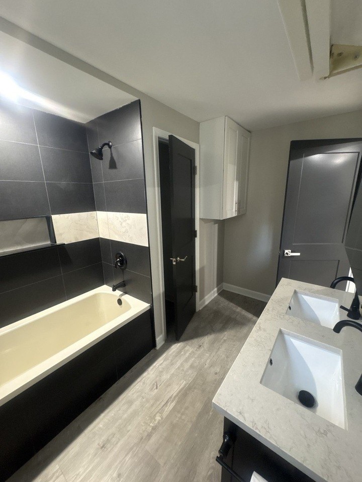 38466 N Drexel Blvd #1 - Photo 7 of 12