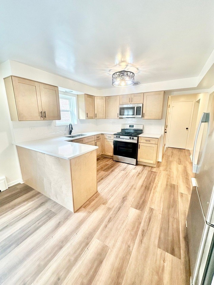 4636 N Sayre Ave #2 - Photo 2 of 12