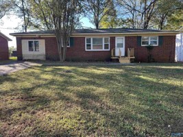 featured image of 4809 Aubrey Cir Nw
