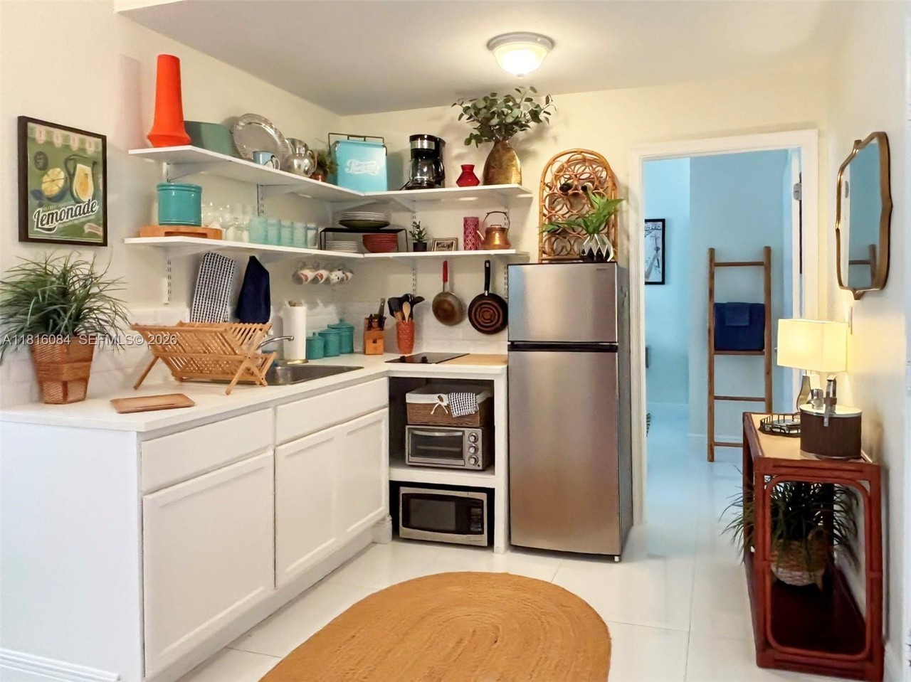 335 Ocean Dr #114 - Photo 3 of 8