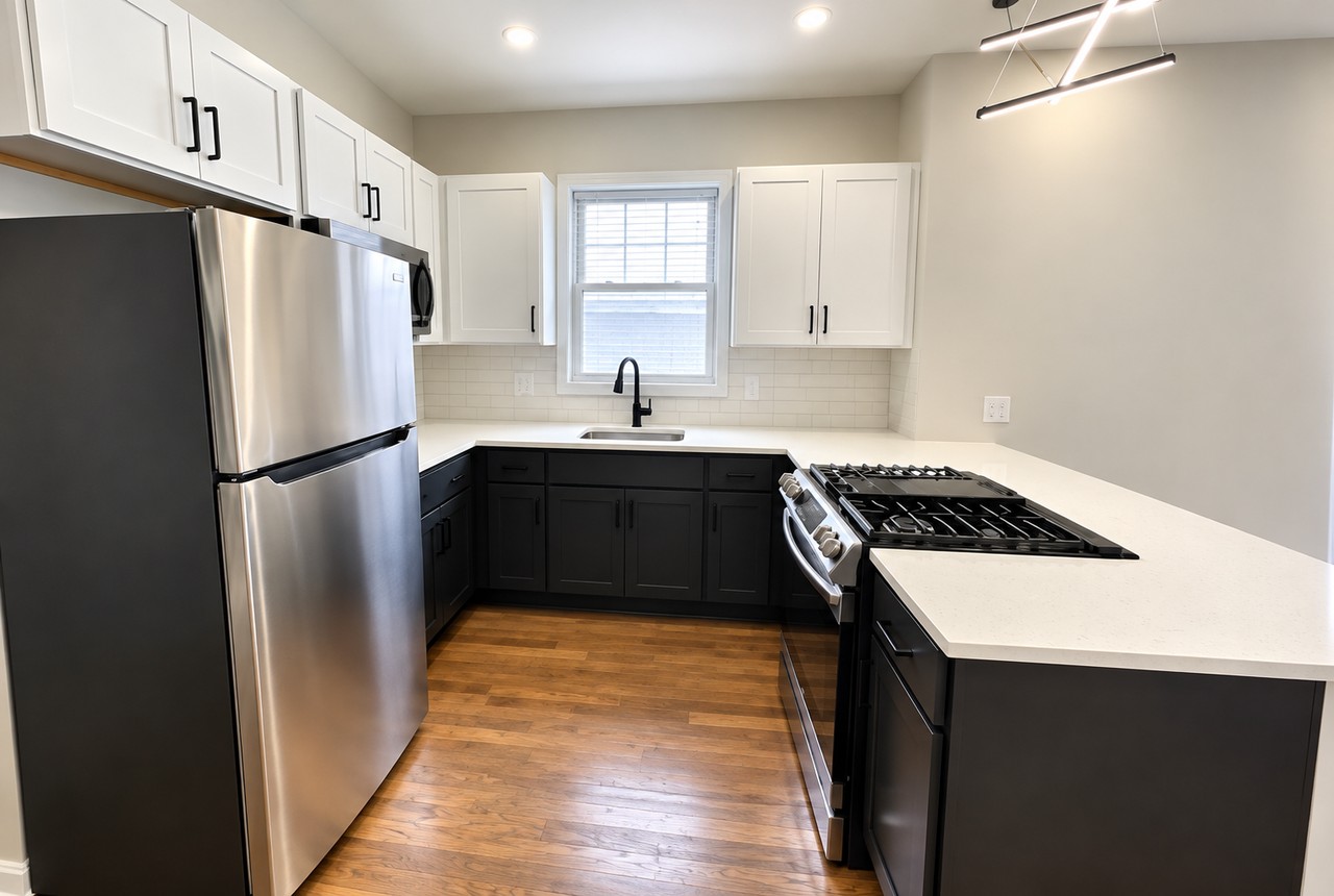 590 Hunterdon St #2C - Photo 3 of 8